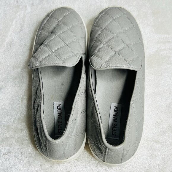 Steve Madden GLOBE Slip On Casual Sneakers Womens Shoes Size 9 M Gray Quilted - Picture 6 of 8